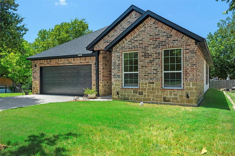 Front exterior of a new home in , Dallas, TX, highlighting curb appeal (Image 18). Front exterior of a new home in , Dallas, TX, highlighting curb appeal (Image 18).