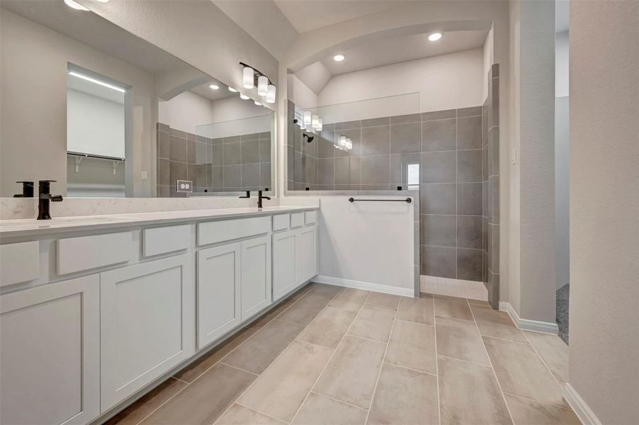 Furnished interior view inside a new home in The Grand Prairie - Retreat Collection, Hockley (Image 8). Furnished interior view inside a new home in The Grand Prairie - Retreat Collection, Hockley (Image 8).