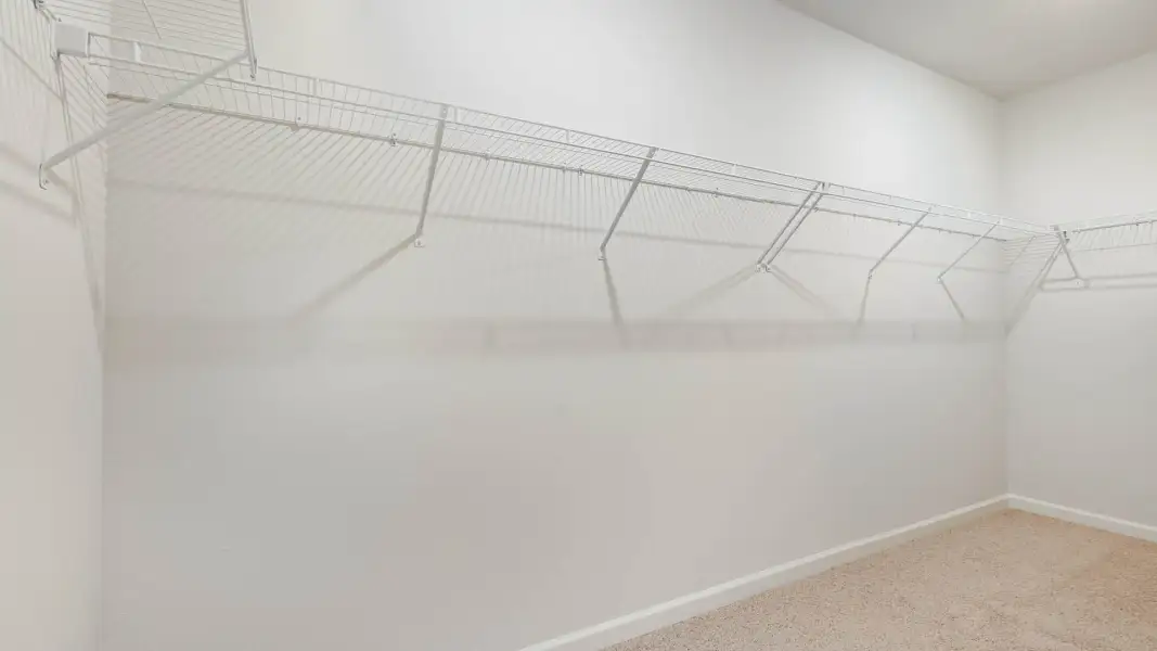 Spacious, unfurnished interior of a new home in Palm Bay, Palm Bay (Image 18).
