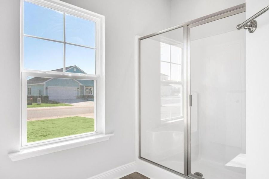 Representative furnished interior of a home built from the Plan 1530 by Adams Homes in Ridgeway Landing, Crestview (Image 9).