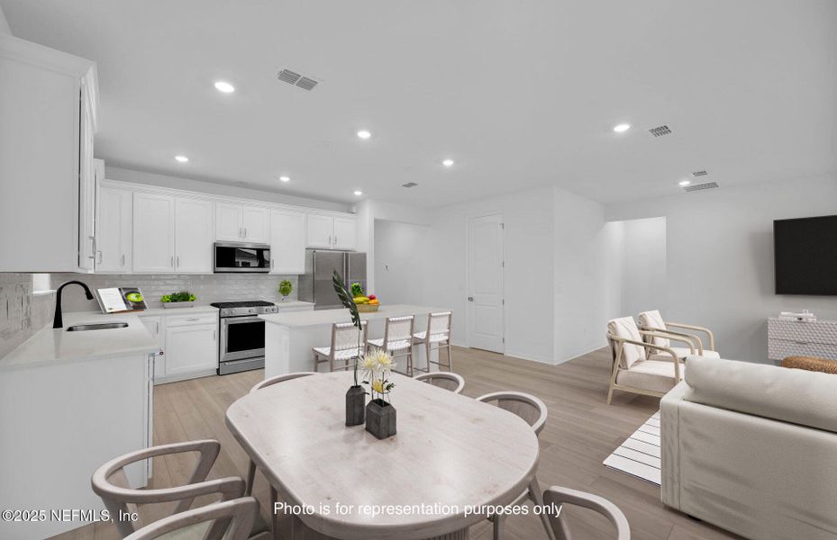 Furnished interior view inside a new home in Double Branch, Middleburg (Image 8). Furnished interior view inside a new home in Double Branch, Middleburg (Image 8).