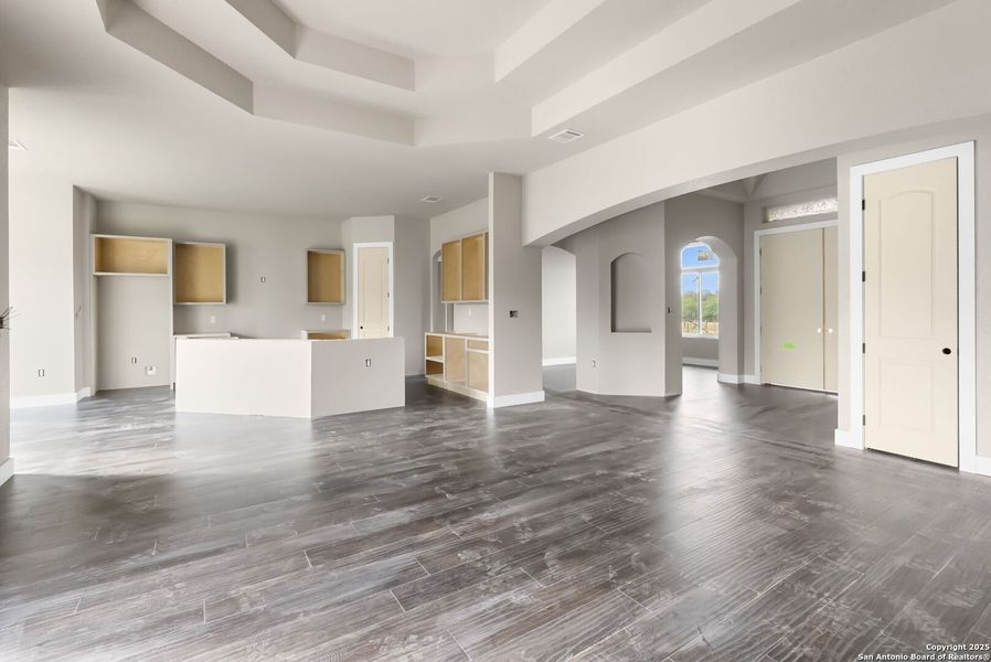 Spacious, unfurnished interior of a new home in , Adkins (Image 8).