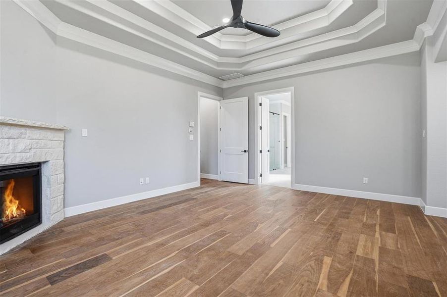 Spacious, unfurnished interior of a new home in , Weatherford (Image 29).