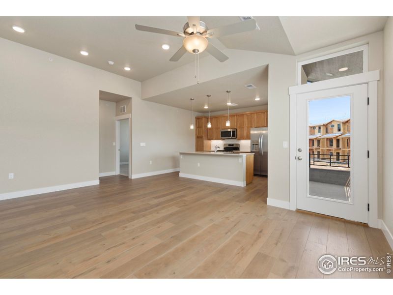 Spacious, unfurnished interior of a new home in , Fort Collins (Image 9).