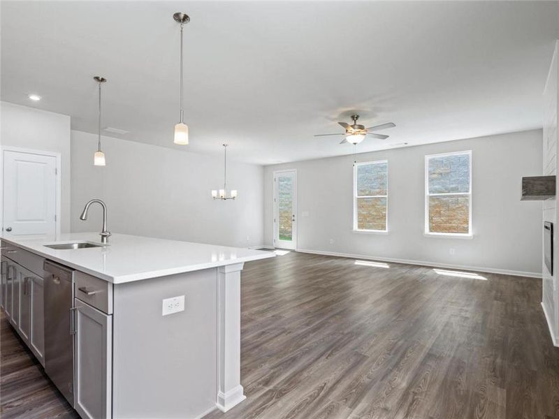 Spacious, unfurnished interior of a new home in Lake Shore, Winder (Image 28). Spacious, unfurnished interior of a new home in Lake Shore, Winder (Image 28).