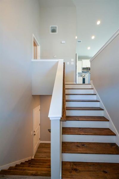 Spacious, unfurnished interior of a new home in , Winder (Image 36).