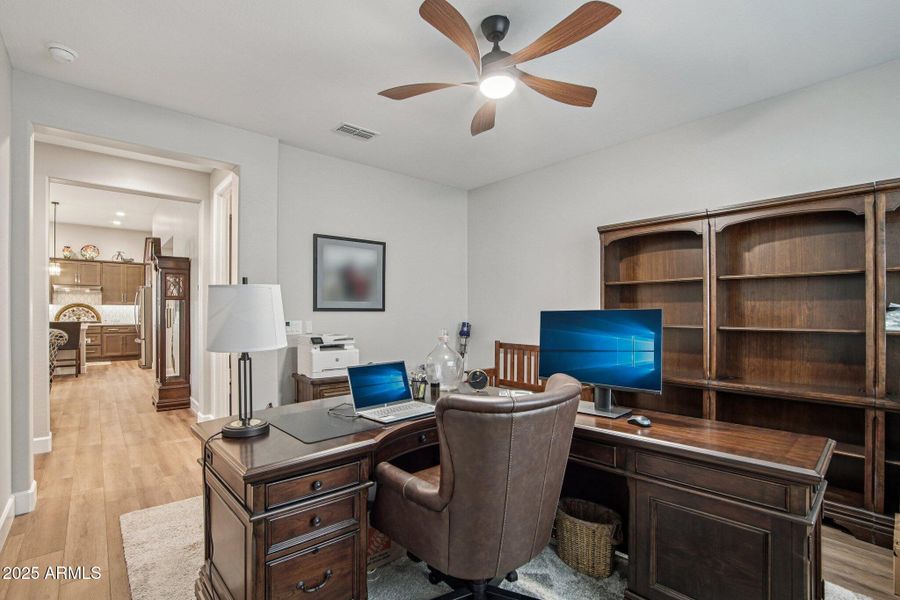 16-web-or-mls-W Monterey Way-S2511-016