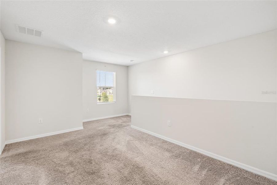 Spacious, unfurnished interior of a new home in New Home Communities Near Tampa, Ocala, and Orlando, Florida, Lithia (Image 30). Spacious, unfurnished interior of a new home in New Home Communities Near Tampa, Ocala, and Orlando, Florida, Lithia (Image 30).