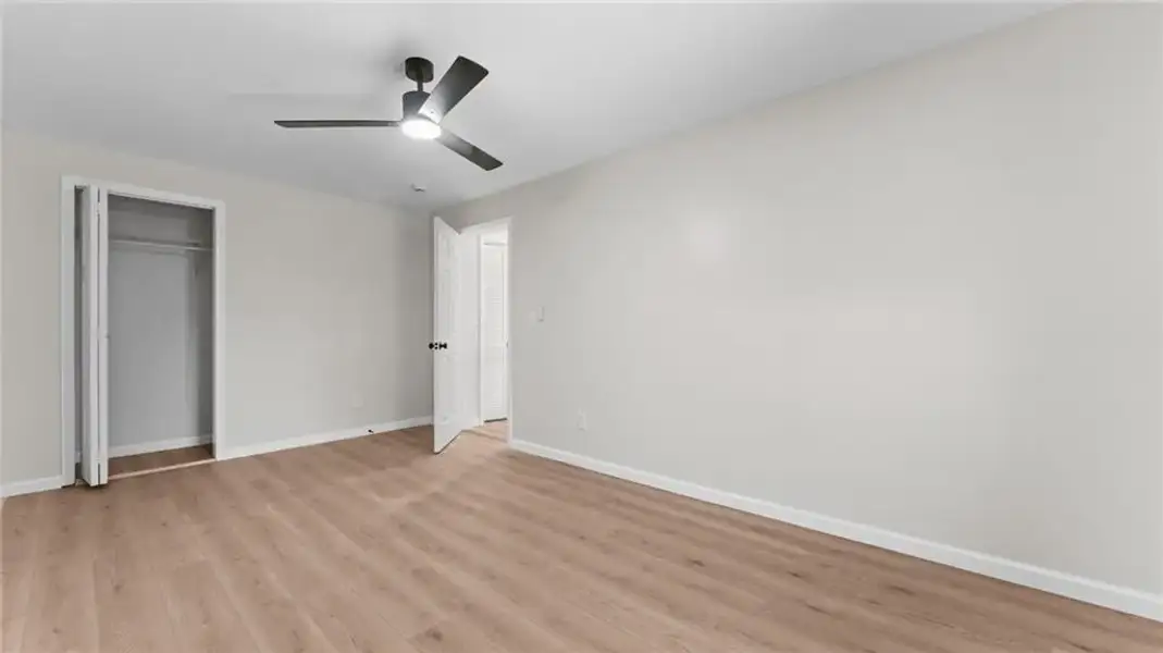 Spacious, unfurnished interior of a new home in , Rome (Image 21).