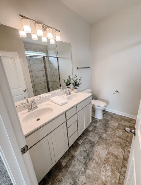 Furnished interior view inside a new home in Bradley Bend, Ashland City (Image 6).
