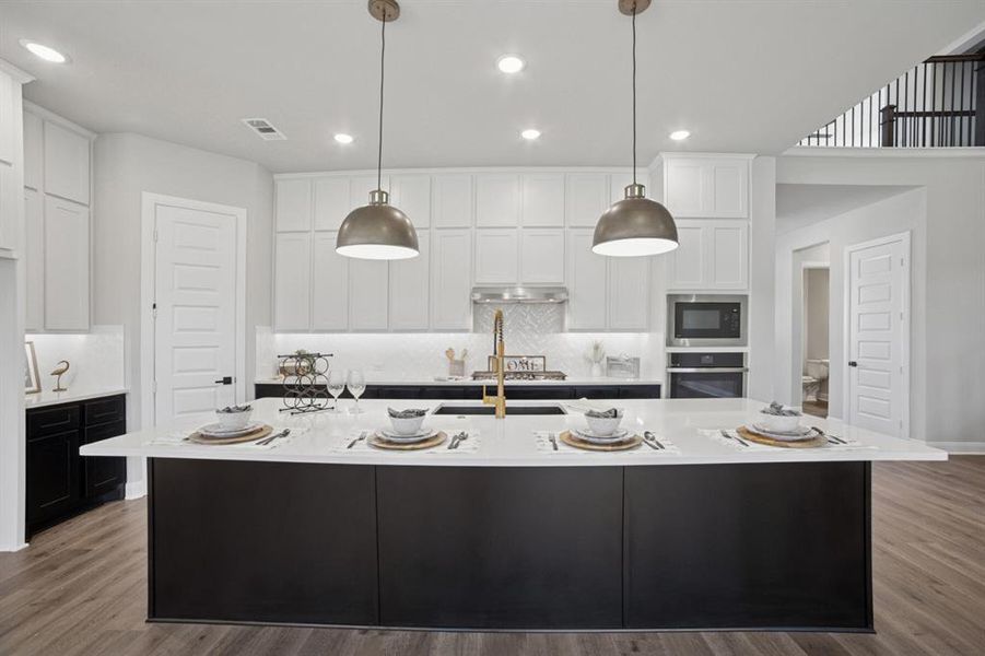 Furnished interior view inside a new home in Terraces – Classics, Rockwall (Image 4). Furnished interior view inside a new home in Terraces – Classics, Rockwall (Image 4).