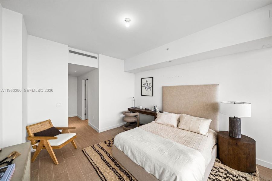 Furnished interior view inside a new home in , Miami Beach (Image 10).