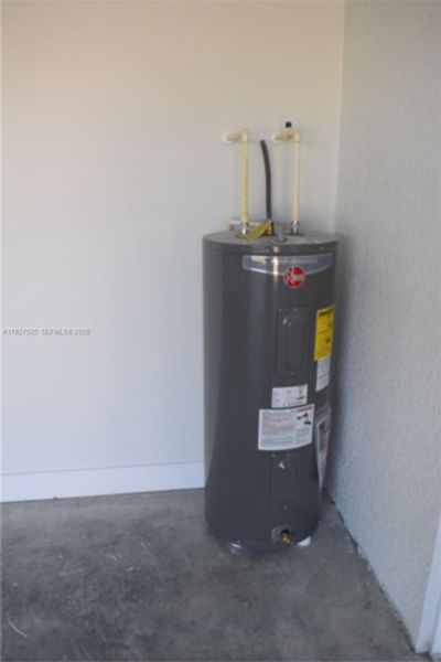 Water Heater Water Heater