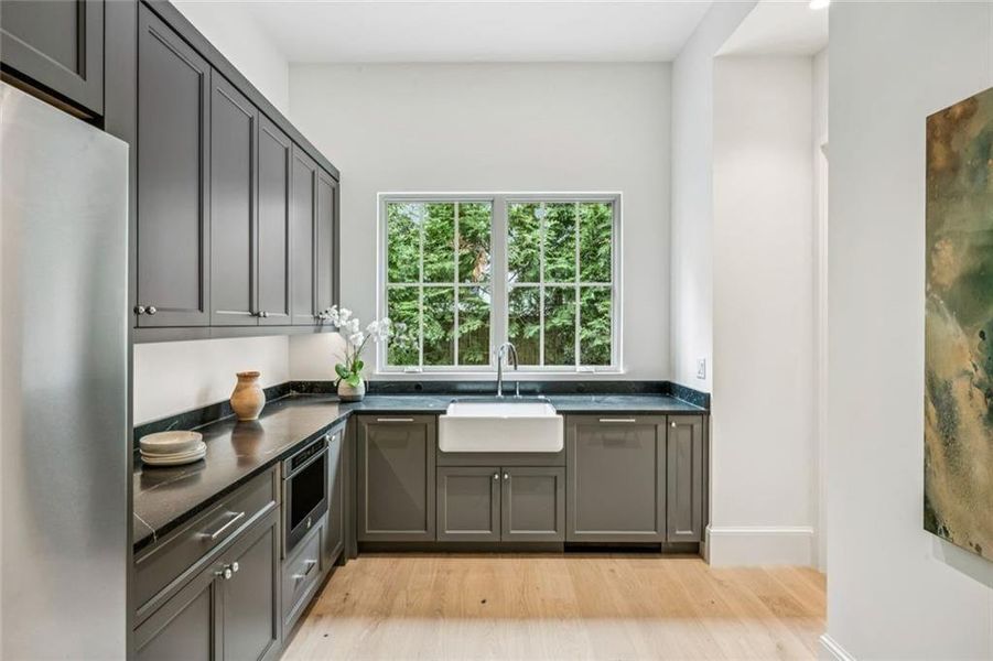 Furnished interior view inside a new home in , Atlanta (Image 17).