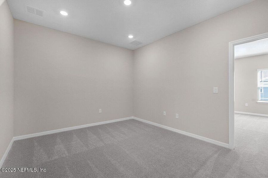 Spacious, unfurnished interior of a new home in , St. Augustine (Image 18).