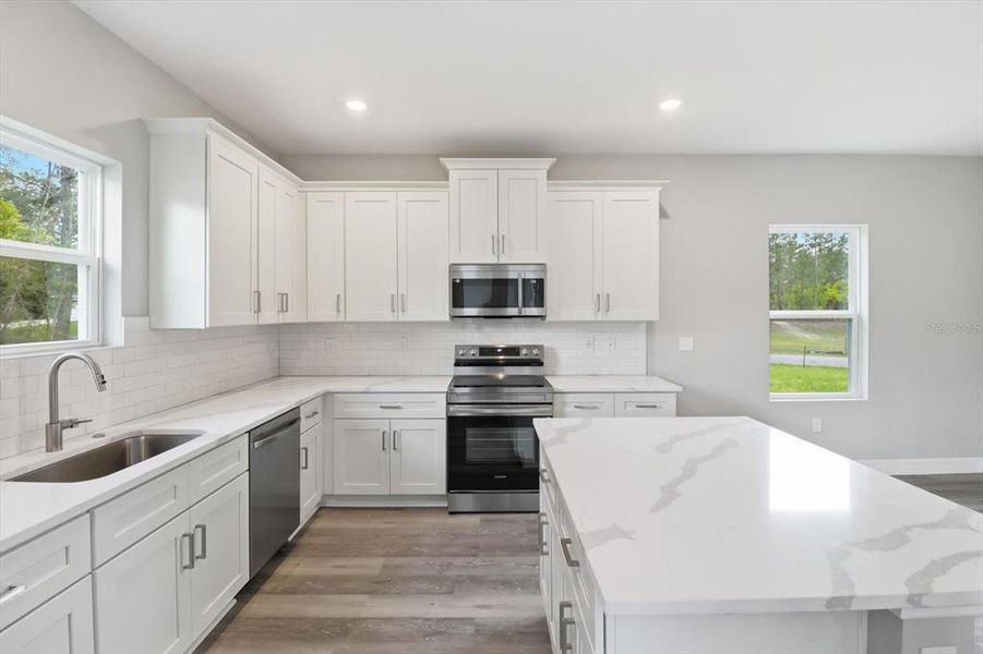 Furnished interior view inside a new home in , Ocala (Image 7).