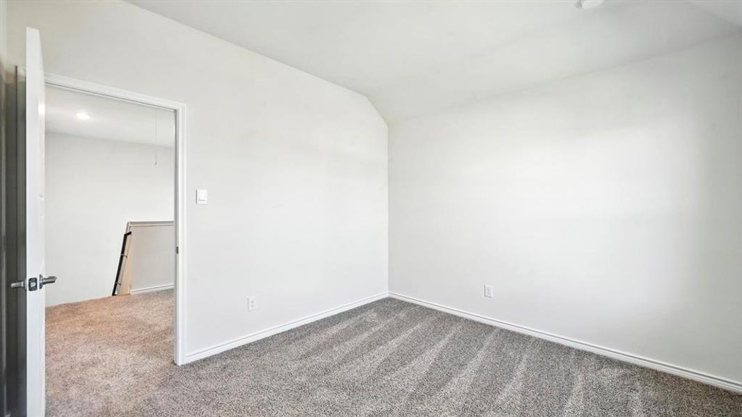 Spacious, unfurnished interior of a new home in The Woods at Lindsey Place, Anna (Image 21).