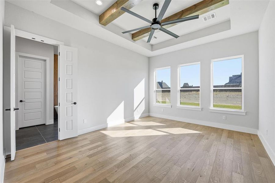 Spacious, unfurnished interior of a new home in Aledo Heights - Aledo ISD, Aledo (Image 36). Spacious, unfurnished interior of a new home in Aledo Heights - Aledo ISD, Aledo (Image 36).