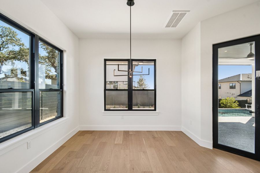 Spacious, unfurnished interior of a new home in Milky Way at River Place, Austin (Image 17).