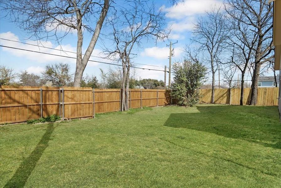 Exterior details and patio area of a home in , Fort Worth (Image 3).