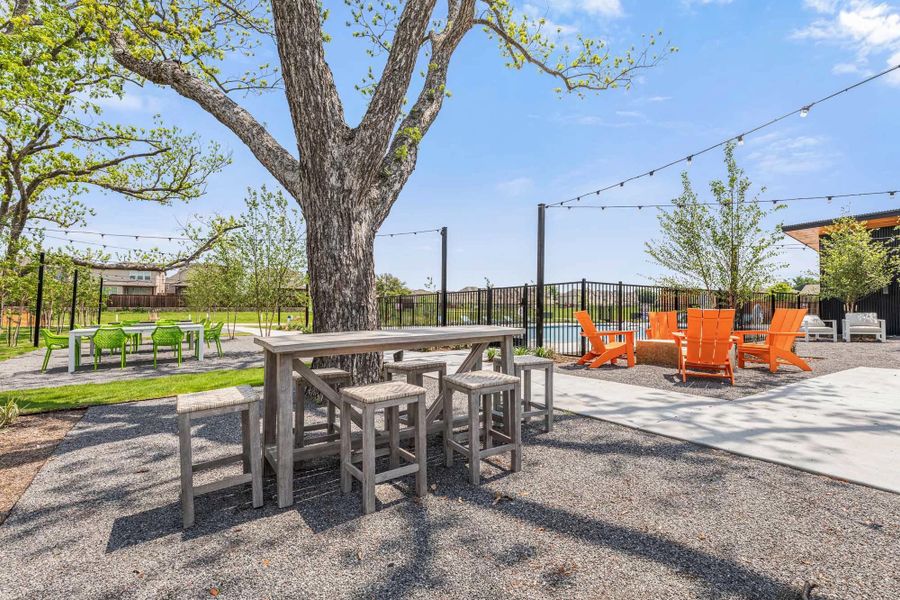 Sereno Oaks Courtyard Sereno Oaks Courtyard