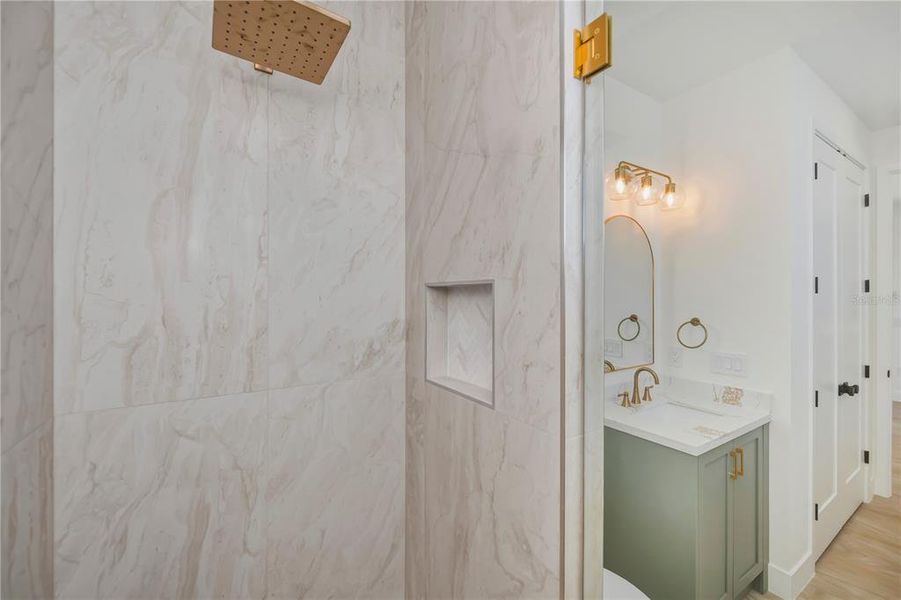 Image 79 of a home in .