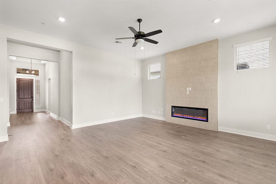 Spacious, unfurnished interior of a new home in Broken Oak, Georgetown (Image 49).
