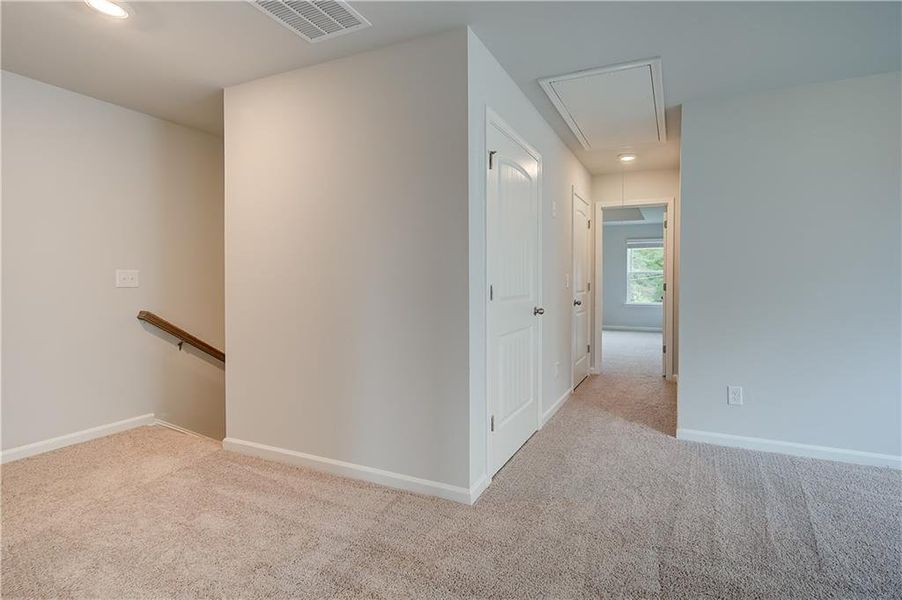 Spacious, unfurnished interior of a new home in Abbotts Crossing, Conyers (Image 19).