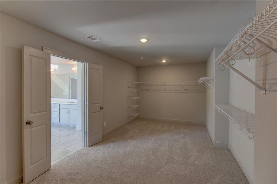 Spacious, unfurnished interior of a new home in , Conyers (Image 41).