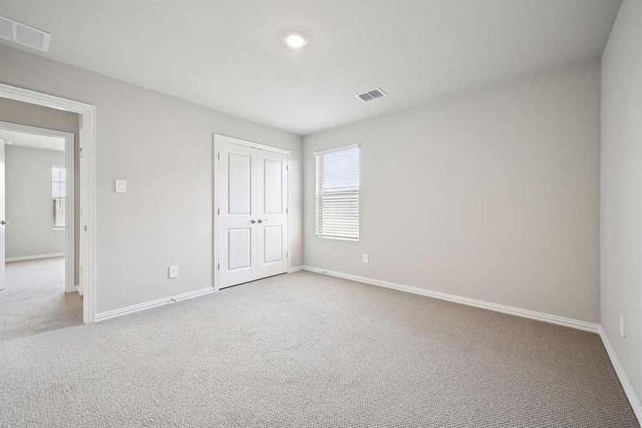 Spacious, unfurnished interior of a new home in Eastridge - Signature Series, McKinney (Image 24). Spacious, unfurnished interior of a new home in Eastridge - Signature Series, McKinney (Image 24).