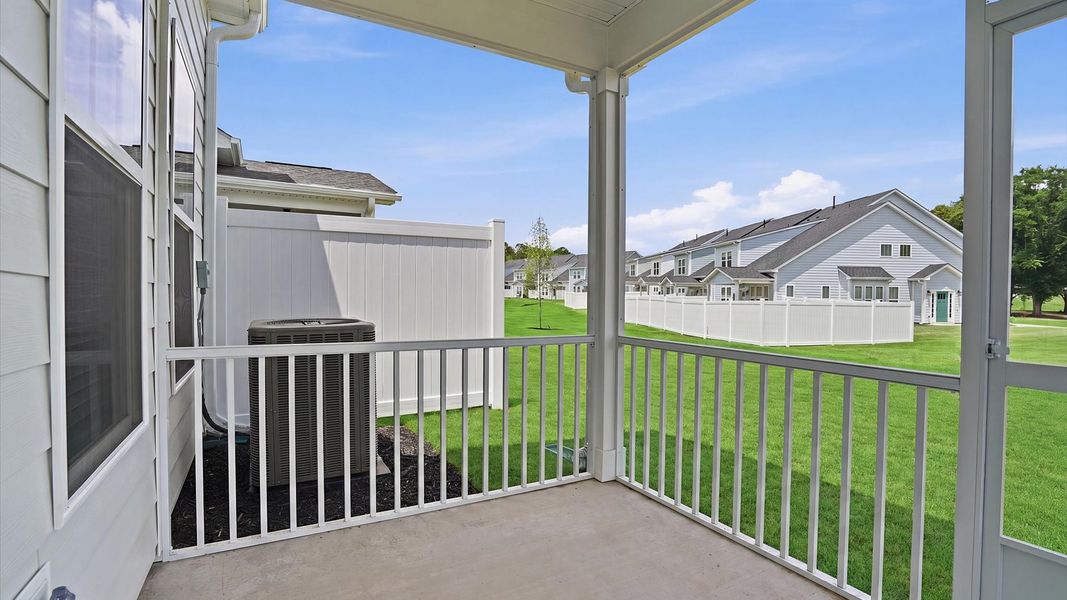 Vibrant rear outdoor space featuring a screened-in porch and exceptional craftsmanship near Lake Hartwell Vibrant rear outdoor space featuring a screened-in porch and exceptional craftsmanship near Lake Hartwell