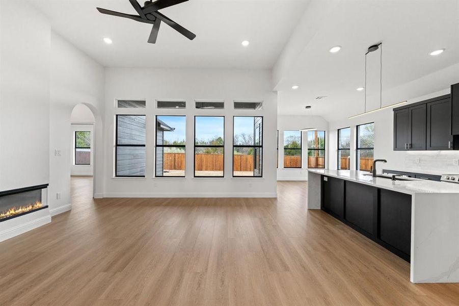 Spacious, unfurnished interior of a new home in , Glenn Heights (Image 34).