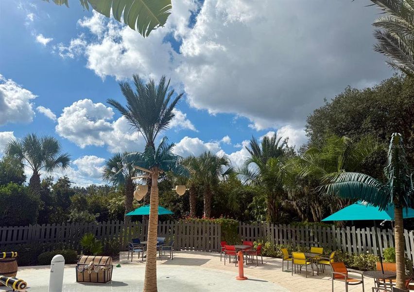 Community amenities in , Davenport (Image 27). Community amenities in , Davenport (Image 27).