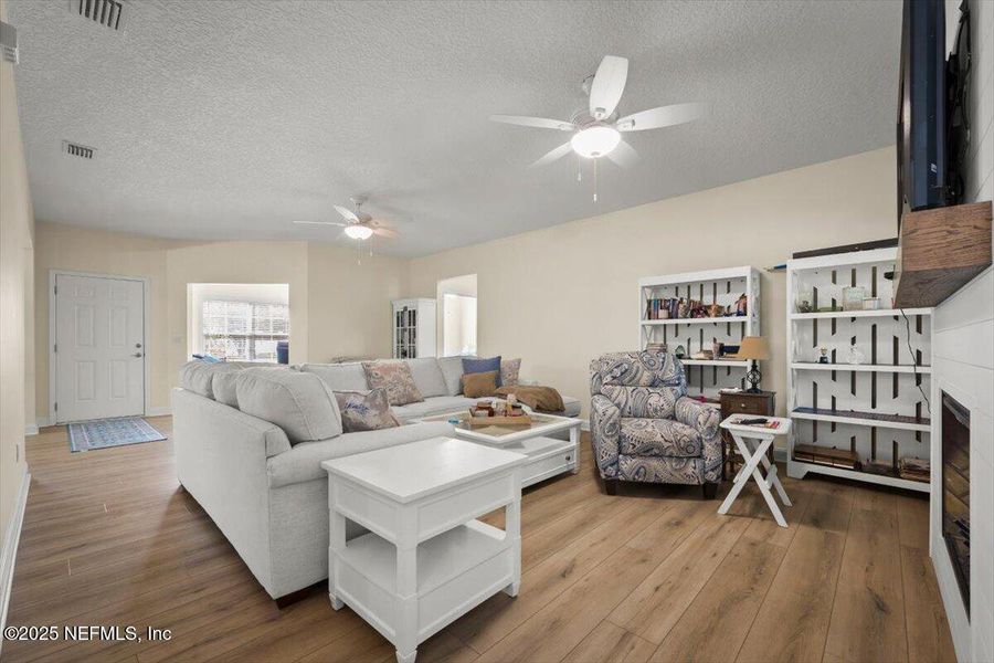 Furnished interior view inside a new home in , Callahan (Image 15).