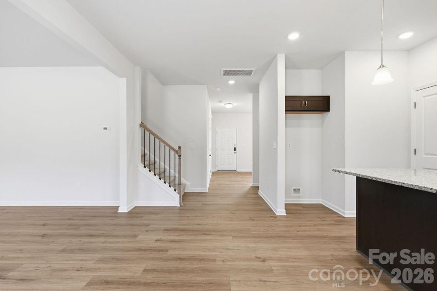 Spacious, unfurnished interior of a new home in Catawba Trace, Catawba (Image 16).