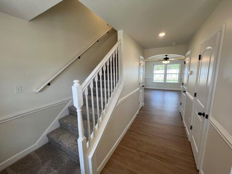 Spacious, unfurnished interior of a new home in Cleveland Meadows, Spartanburg (Image 8).