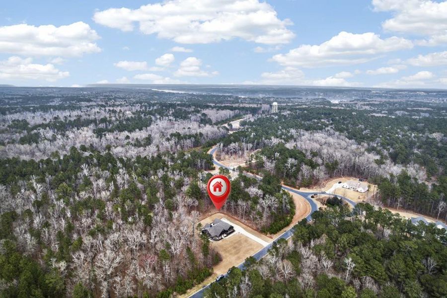 Image 69 of a home in .