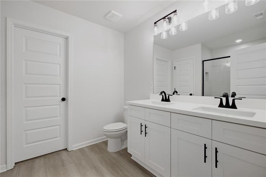 Furnished interior view inside a new home in , Mableton (Image 10).