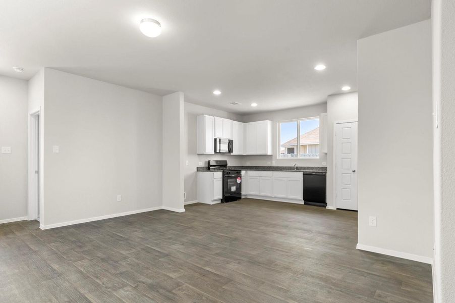 Image 39 of a home in Casetta Ranch.