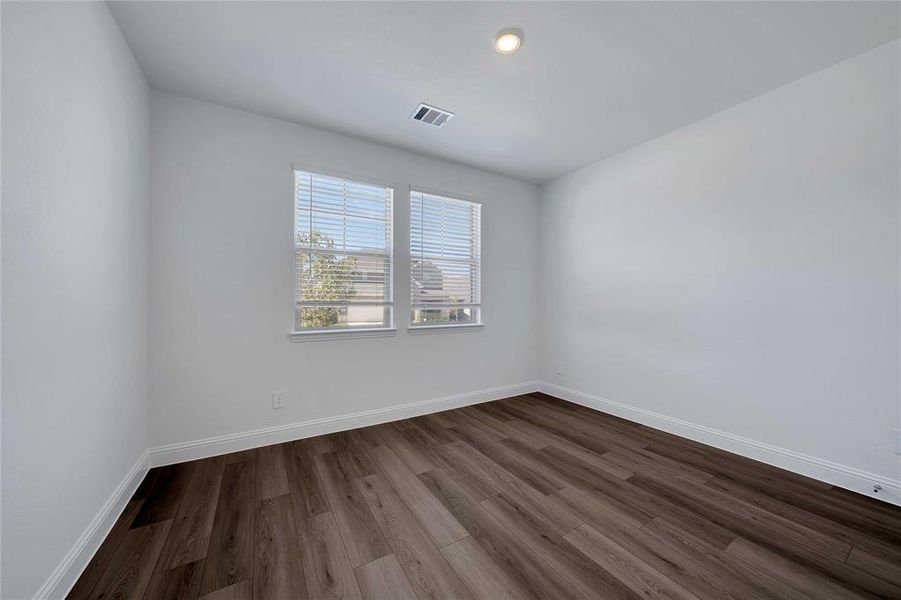 Spacious, unfurnished interior of a new home in Ashford Park - Texana Series, Corinth (Image 22). Spacious, unfurnished interior of a new home in Ashford Park - Texana Series, Corinth (Image 22).