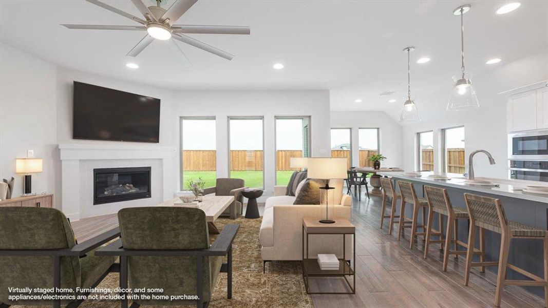 Furnished interior view inside a new home in Myrtle Creek 60', Waxahachie (Image 8).