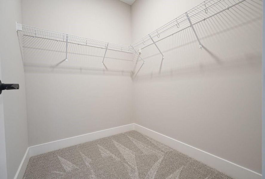 Spacious, unfurnished interior of a new home in , Acworth (Image 39).