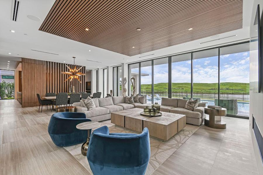 10955MonteRosaDr(17) 10955MonteRosaDr(17)