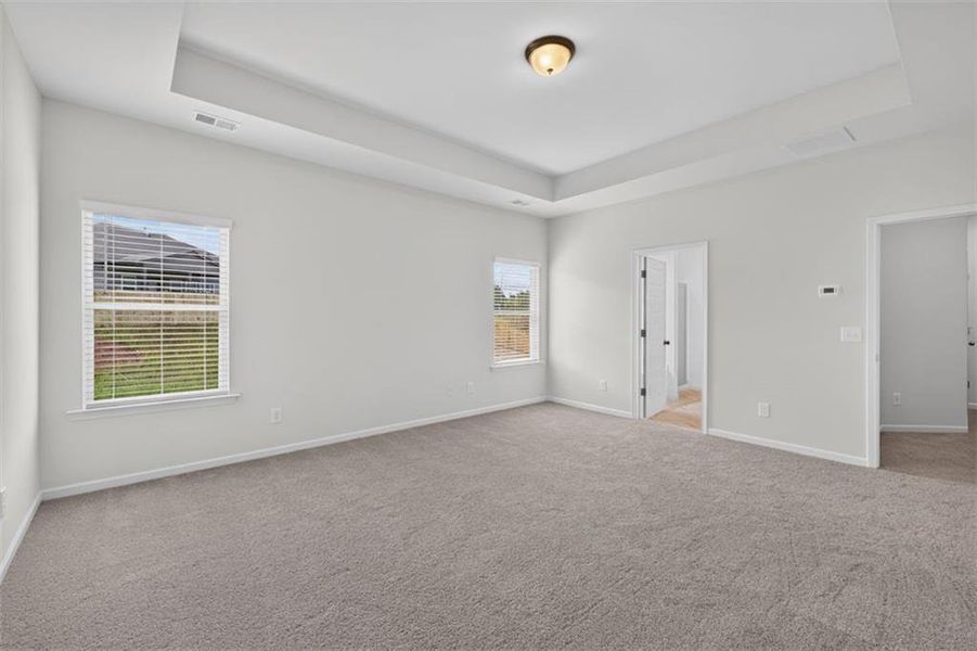Spacious, unfurnished interior of a new home in Jones Ridge, Dallas (Image 23). Spacious, unfurnished interior of a new home in Jones Ridge, Dallas (Image 23).