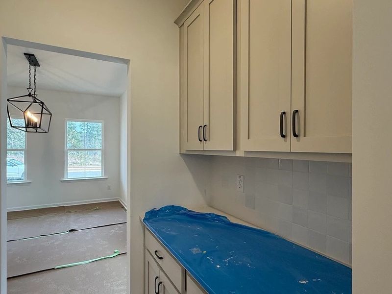 Butler’s Pantry featuring the AW Collection® Artisan - Functional charm with a curated look. Butler’s Pantry featuring the AW Collection® Artisan - Functional charm with a curated look.