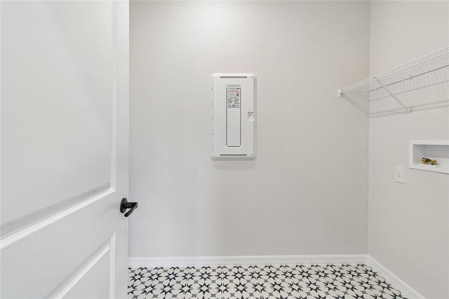 Spacious, unfurnished interior of a new home in Eastlyn, Bradenton (Image 8). Spacious, unfurnished interior of a new home in Eastlyn, Bradenton (Image 8).