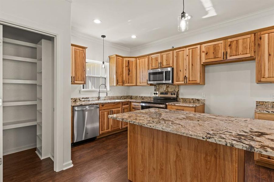 Furnished interior view inside a new home in , Mount Vernon (Image 15).