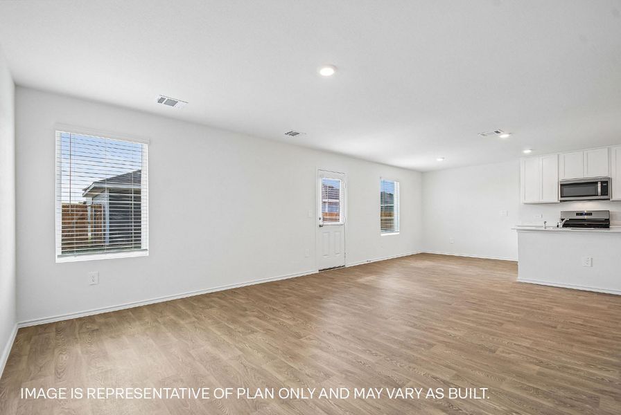 Spacious, unfurnished interior of a new home in Prairie Lakes, Buda (Image 12). Spacious, unfurnished interior of a new home in Prairie Lakes, Buda (Image 12).