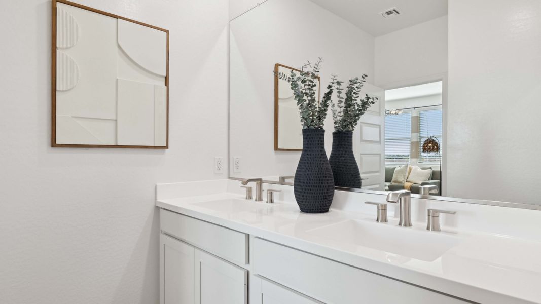 Representative furnished interior of a home built from the Ibis by D.R. Horton in Del Rio Ranch, Avondale (Image 34).