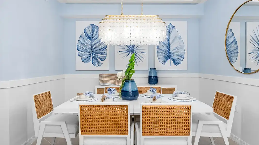0073 Carolina Dining 2of2 Base2 5 22 25